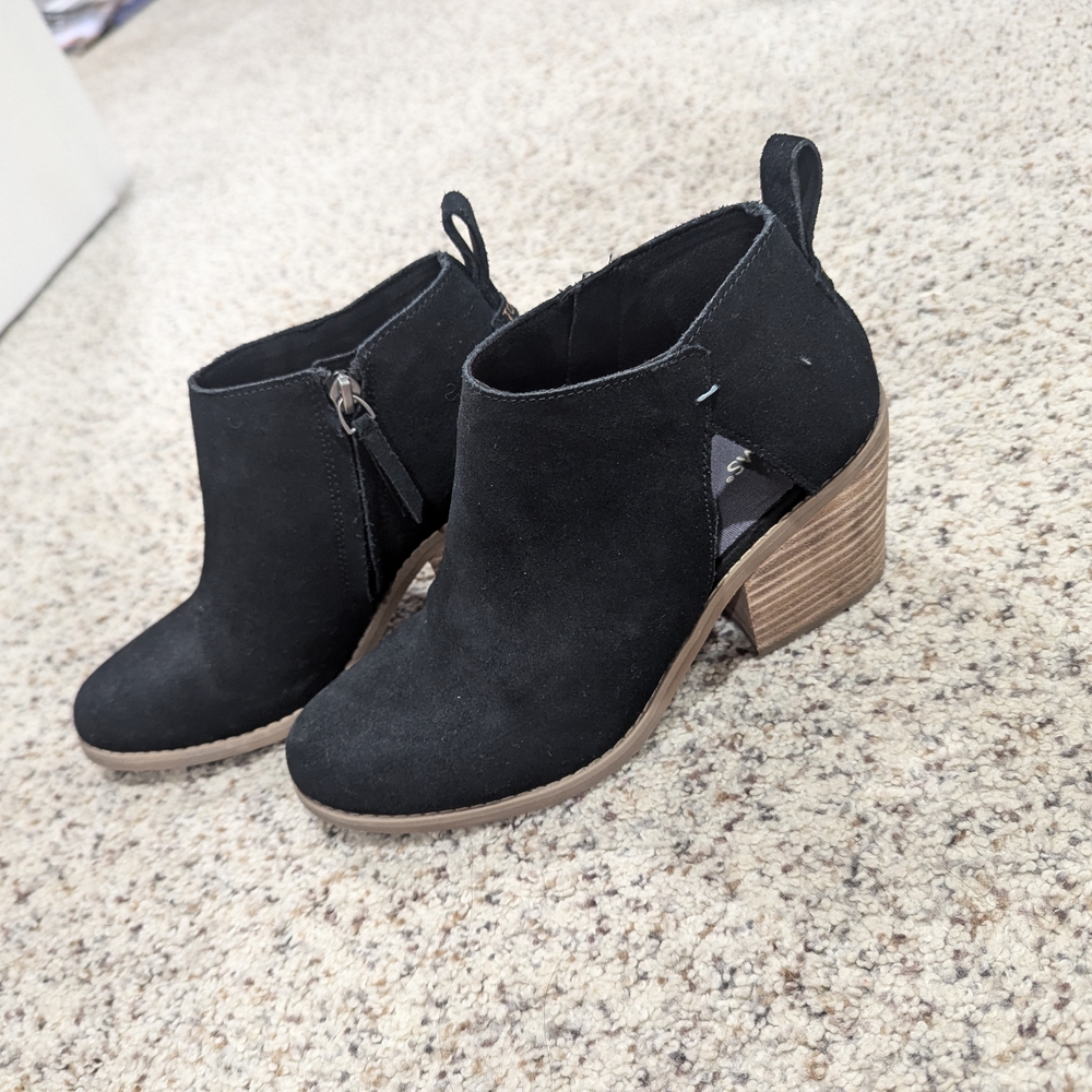 Black Ankle Boots
